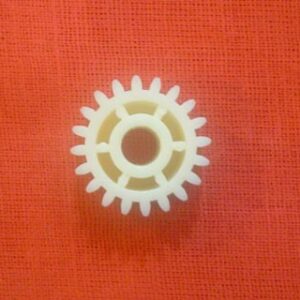 GEAR, 20T PLATE SWING GEAR ONLY