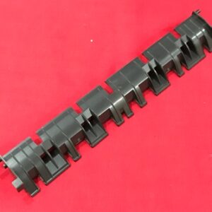 LOWER GUIDE